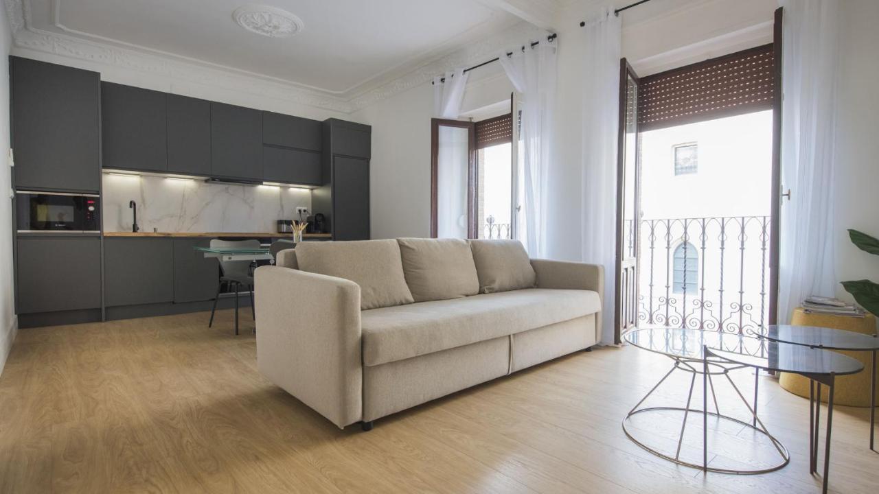 Apartamentos Boutique Puerta De Reyes 톨레도 외부 사진