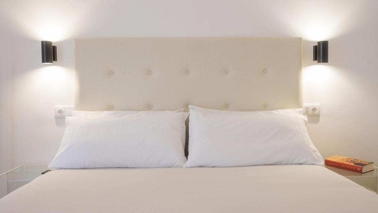Apartamentos Boutique Puerta De Reyes 톨레도 외부 사진